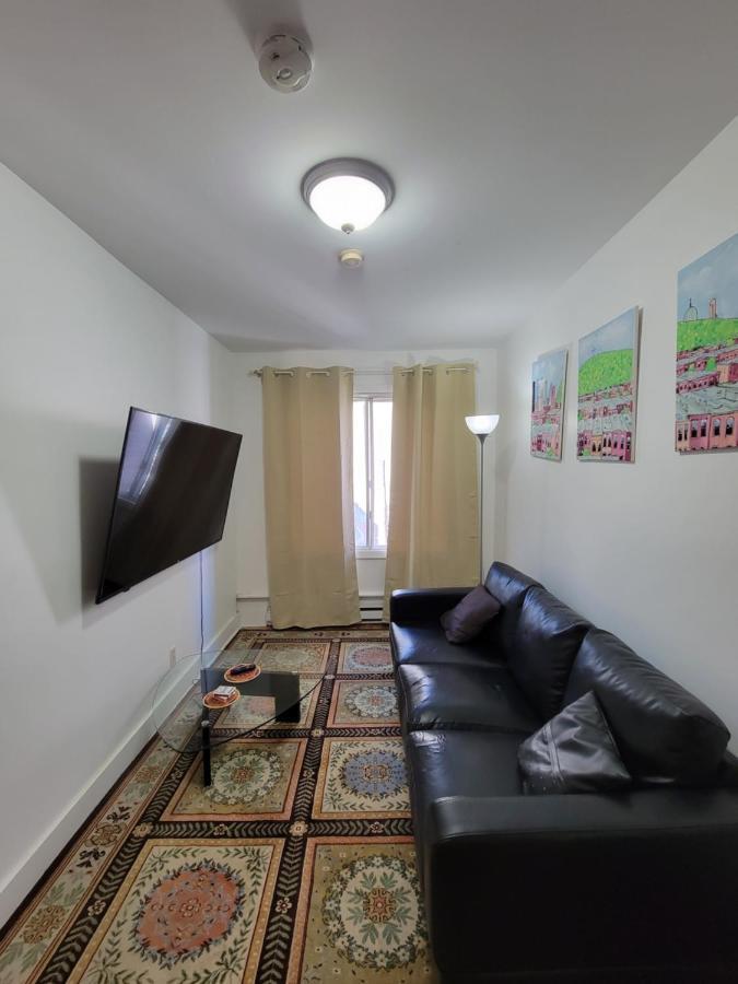 Small Condo In Montreal -Fast Wifi Exterior photo